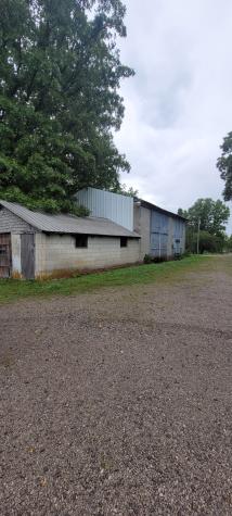 10183 New Hope Road Bon Aqua TN 37025
