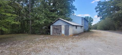 10183 New Hope Road Bon Aqua TN 37025