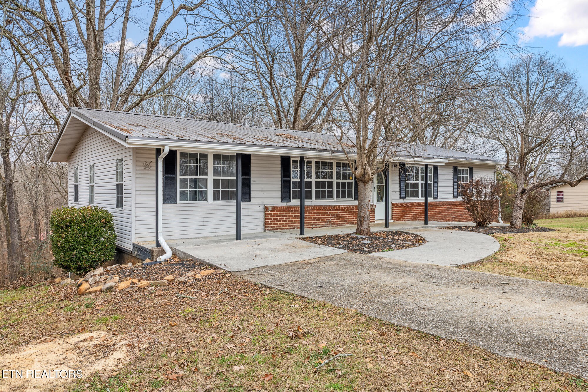 151 Co Road 177 Athens TN 37303