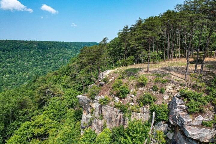110 Falls Lane Spencer TN 38585