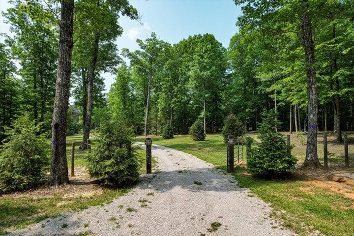 110 Falls Lane Spencer TN 38585