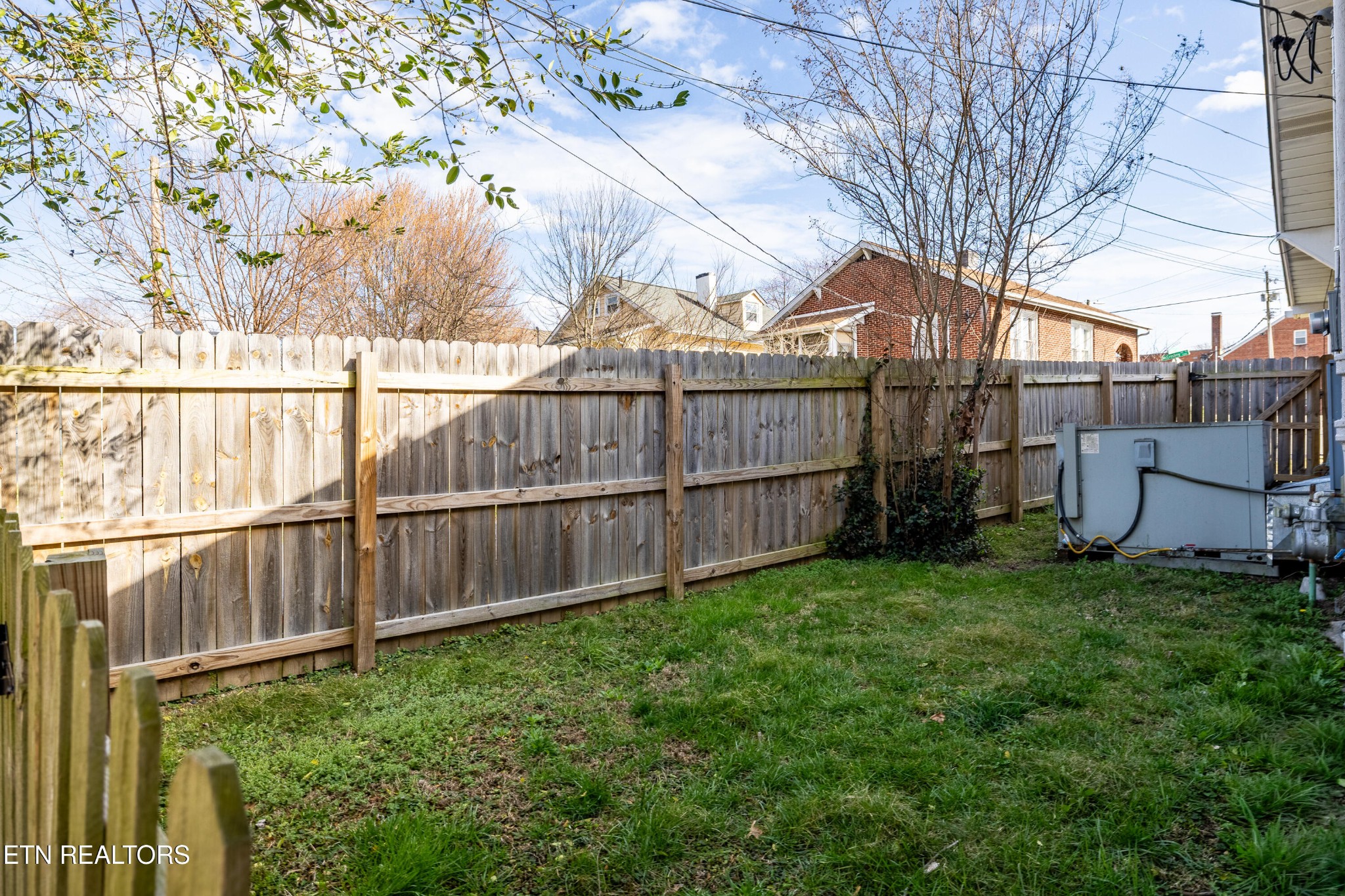 2217 Mccroskey Avenue Knoxville TN 37917