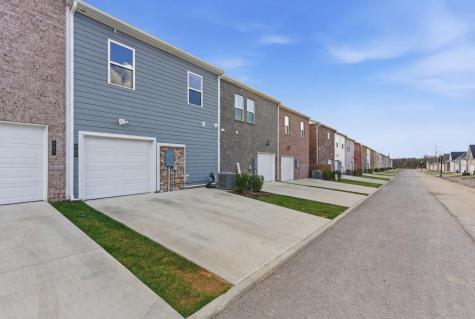725 Coburg Pvt Street Gallatin TN 37066