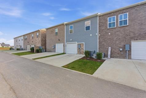 725 Coburg Pvt Street Gallatin TN 37066