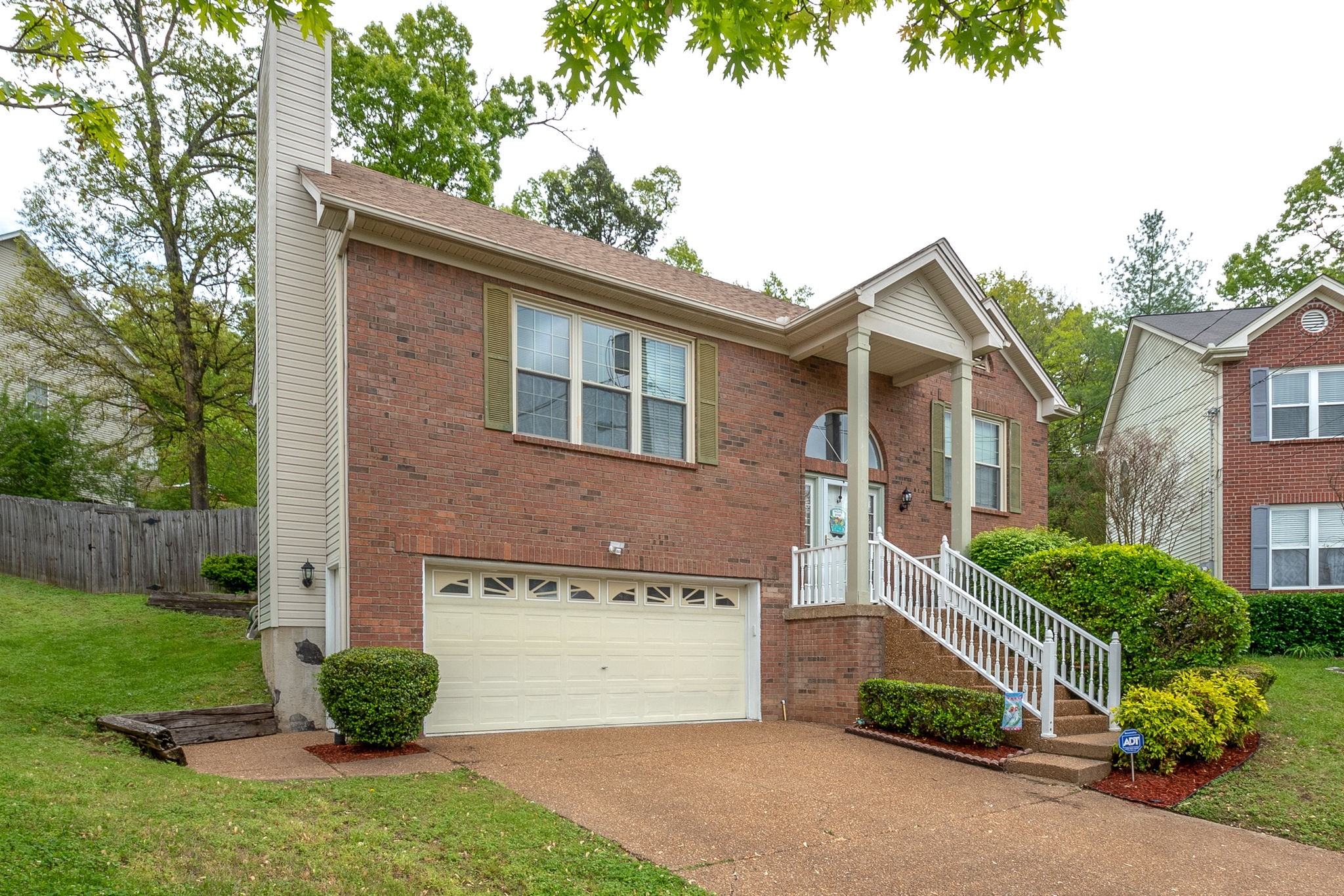2004 Strombury Drive Hermitage TN 37076