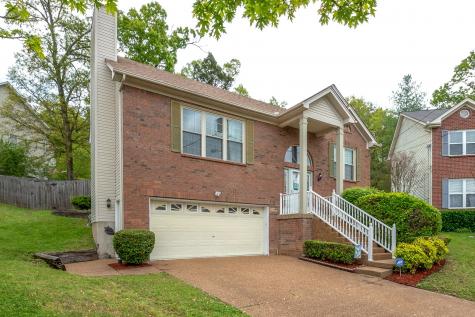 2004 Strombury Drive Hermitage TN 37076