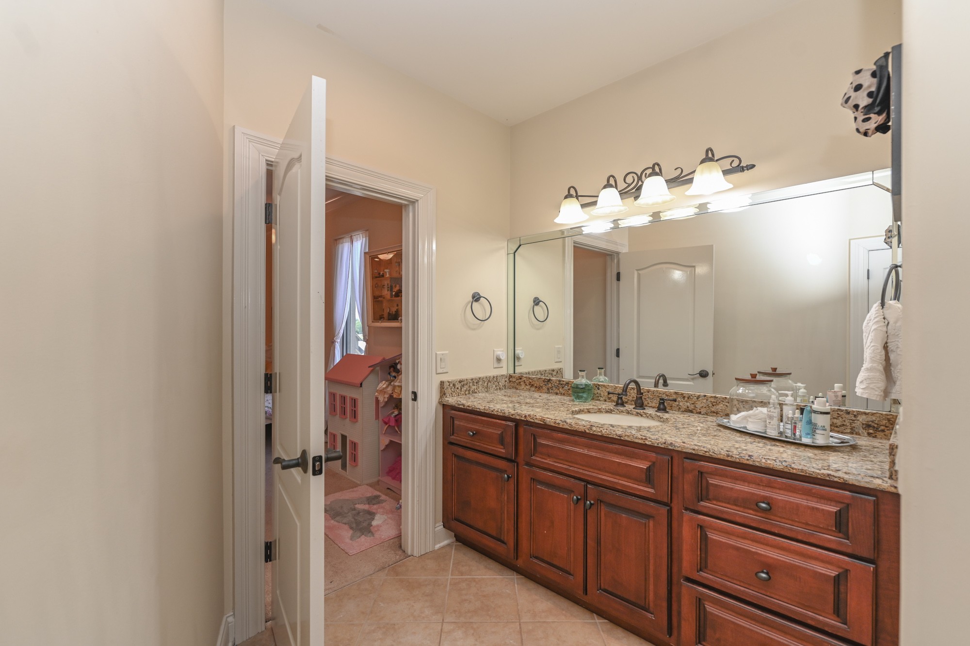 891 Fairington Way Gallatin TN 37066