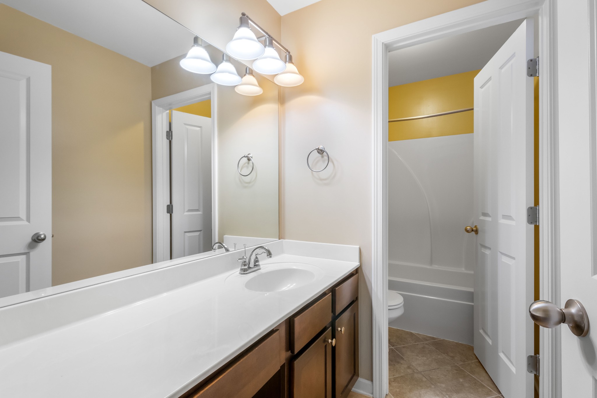 4979 Paddy Trace Spring Hill TN 37174
