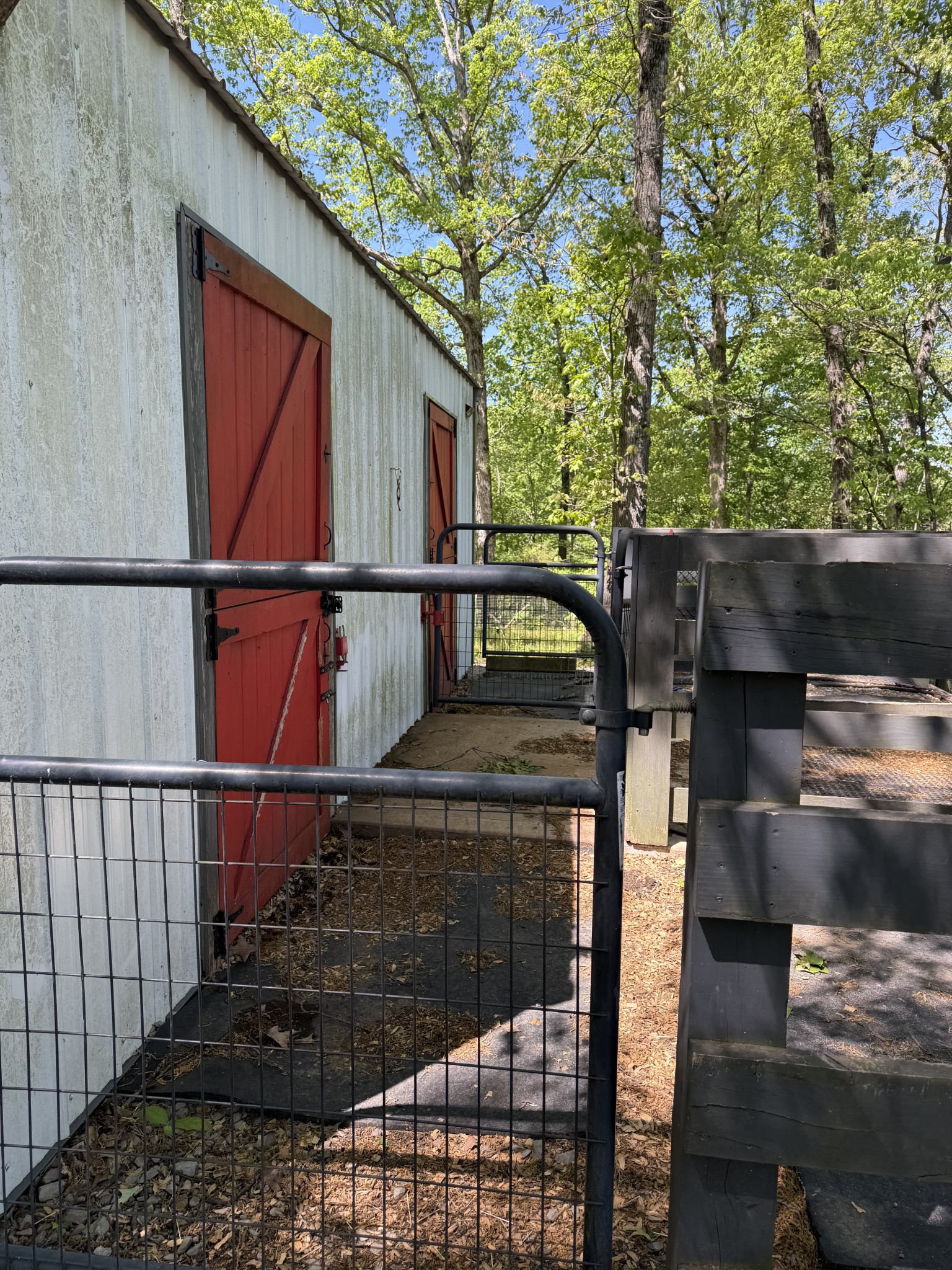 3010 Spencer Mill Road Bon Aqua TN 37025
