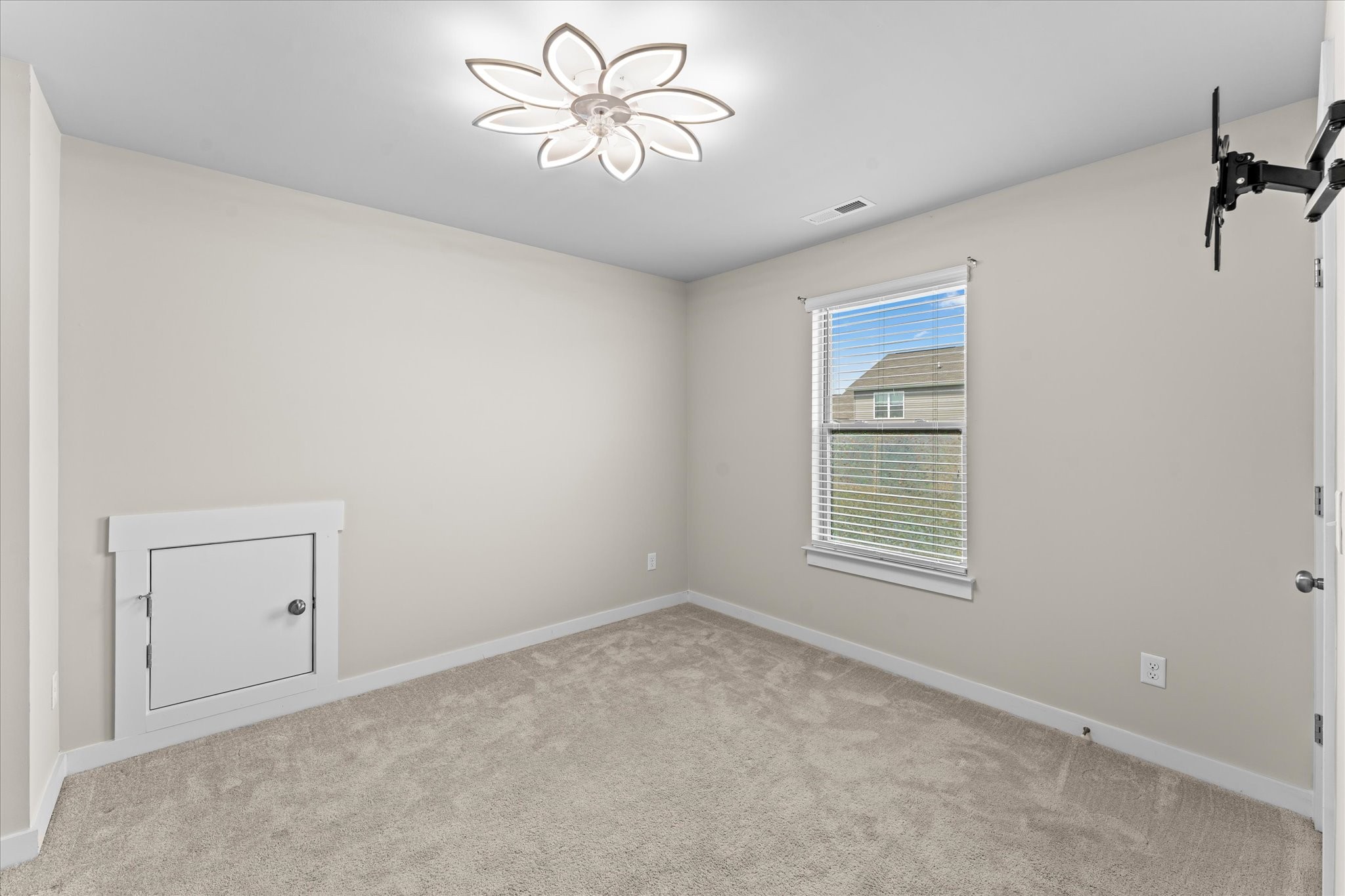 324 Whisper Wood Way Lebanon TN 37087