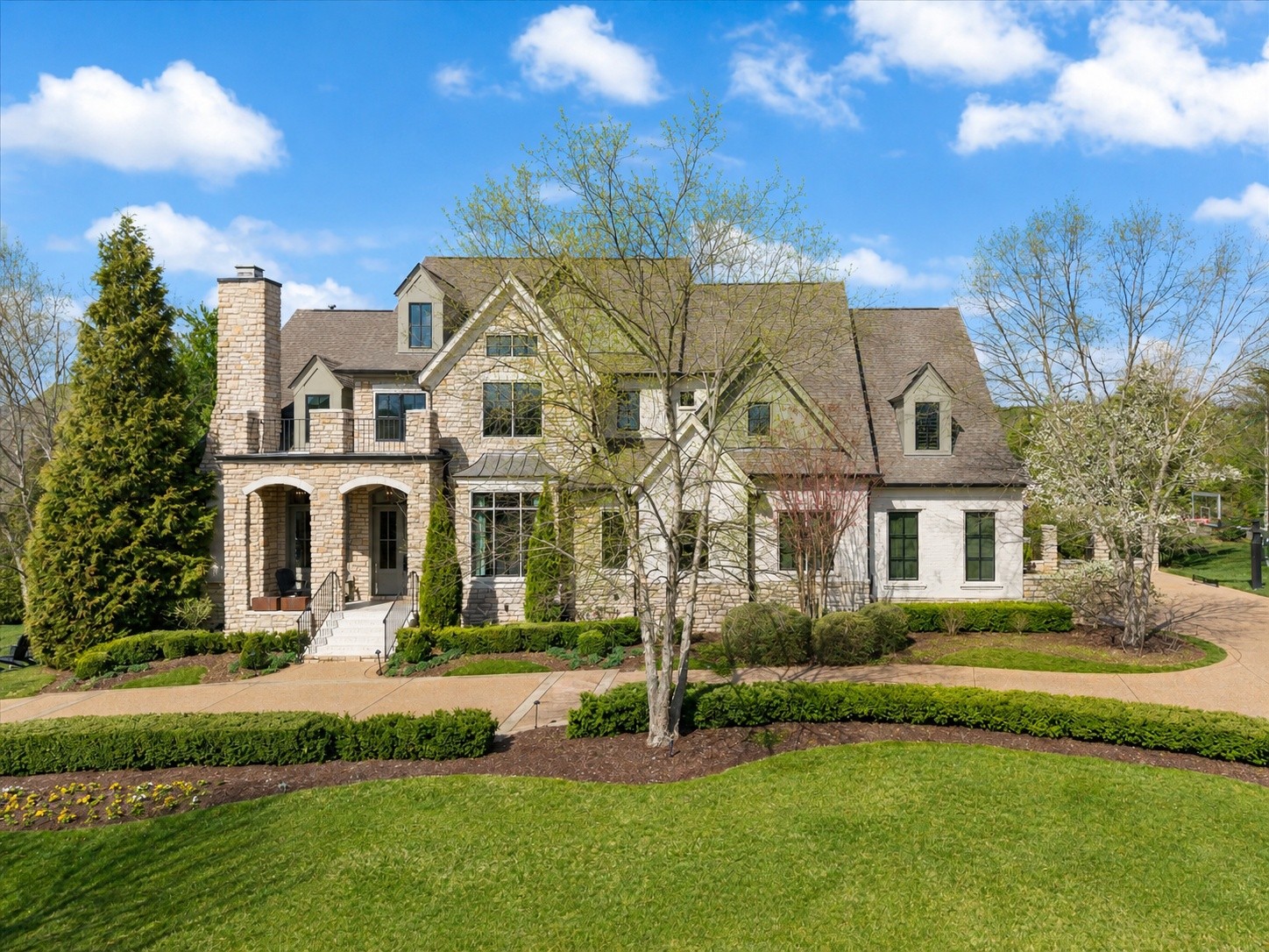 9256 Carrisbrook Lane Brentwood TN 37027