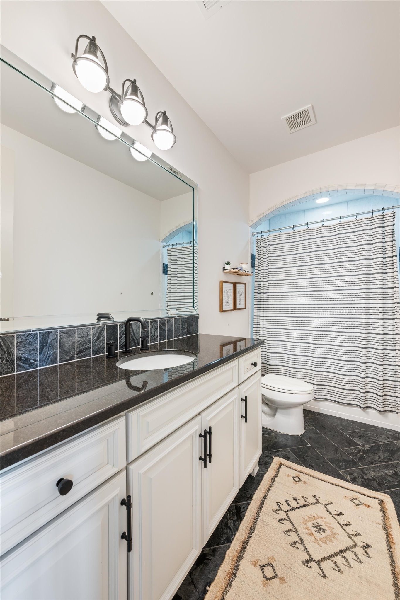 9256 Carrisbrook Lane Brentwood TN 37027