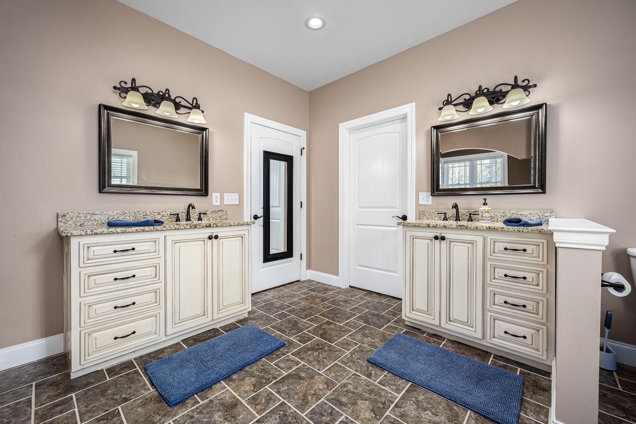 2065 Turkey Creek Loop Tullahoma TN 37388