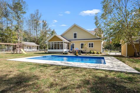 2065 Turkey Creek Loop Tullahoma TN 37388