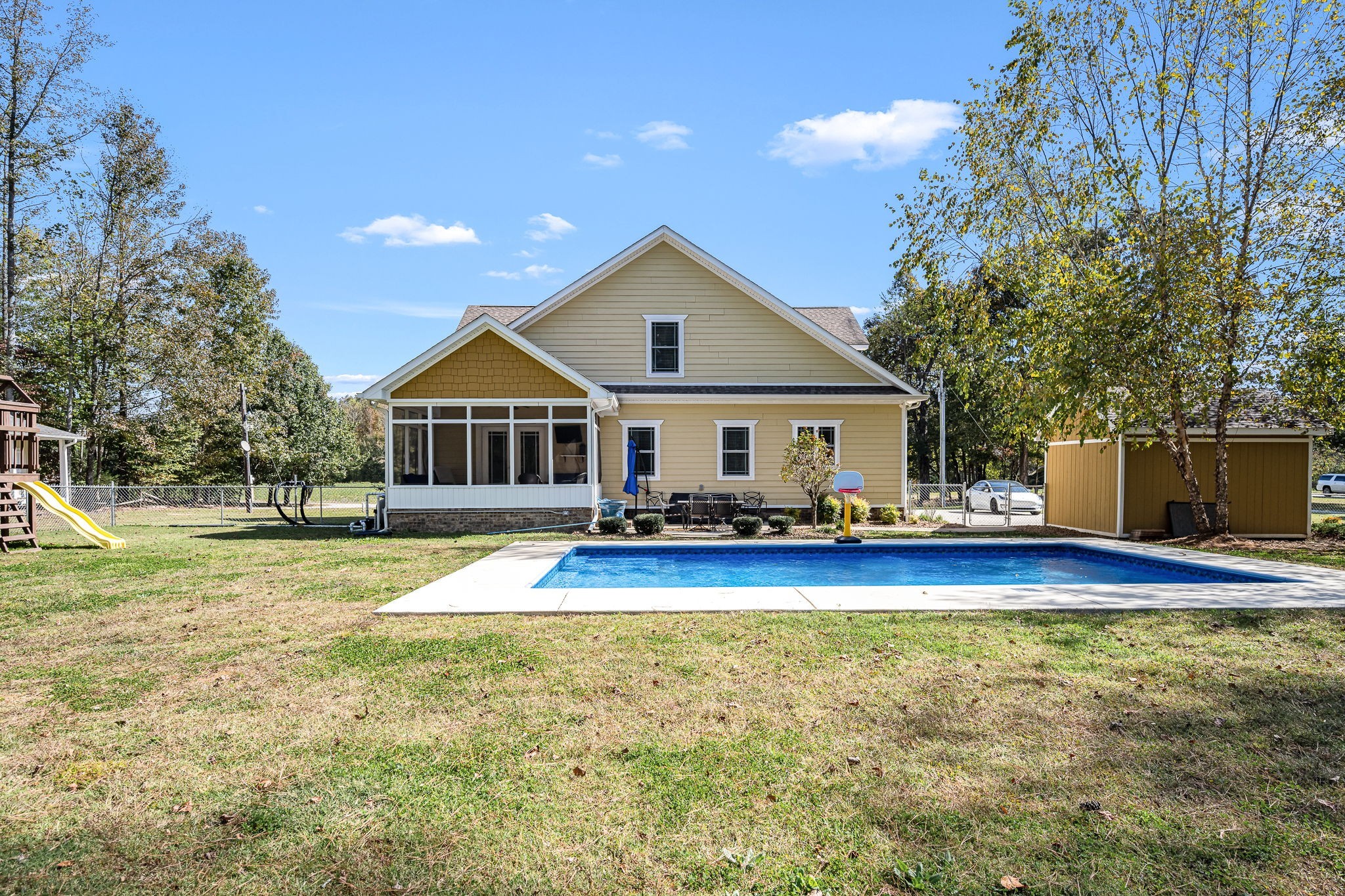 2065 Turkey Creek Loop Tullahoma TN 37388