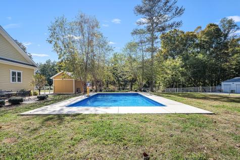 2065 Turkey Creek Loop Tullahoma TN 37388