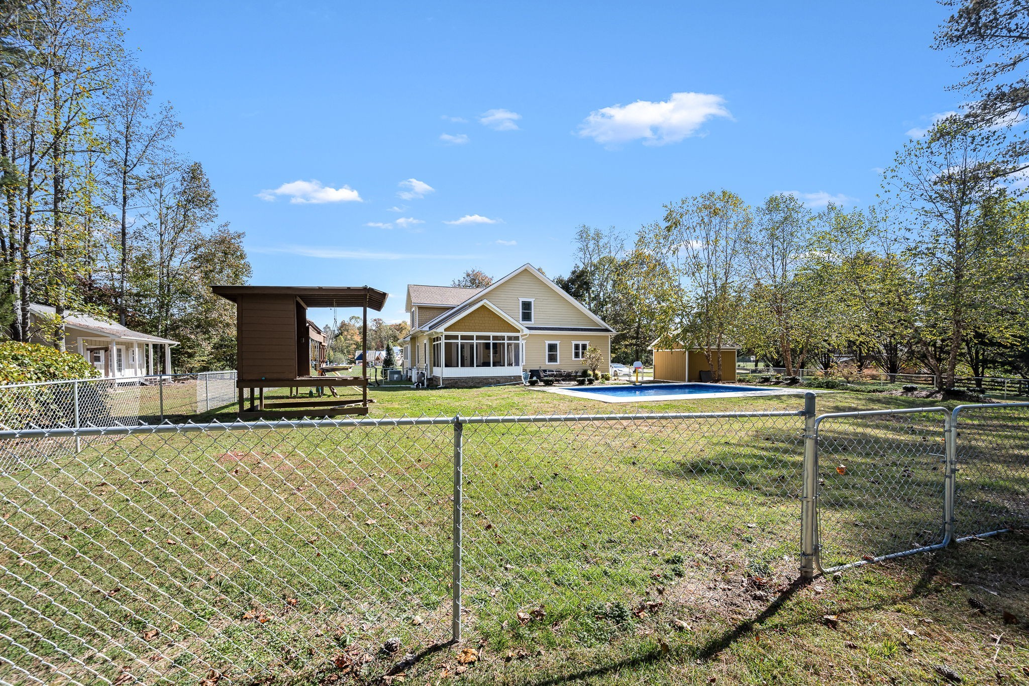 2065 Turkey Creek Loop Tullahoma TN 37388