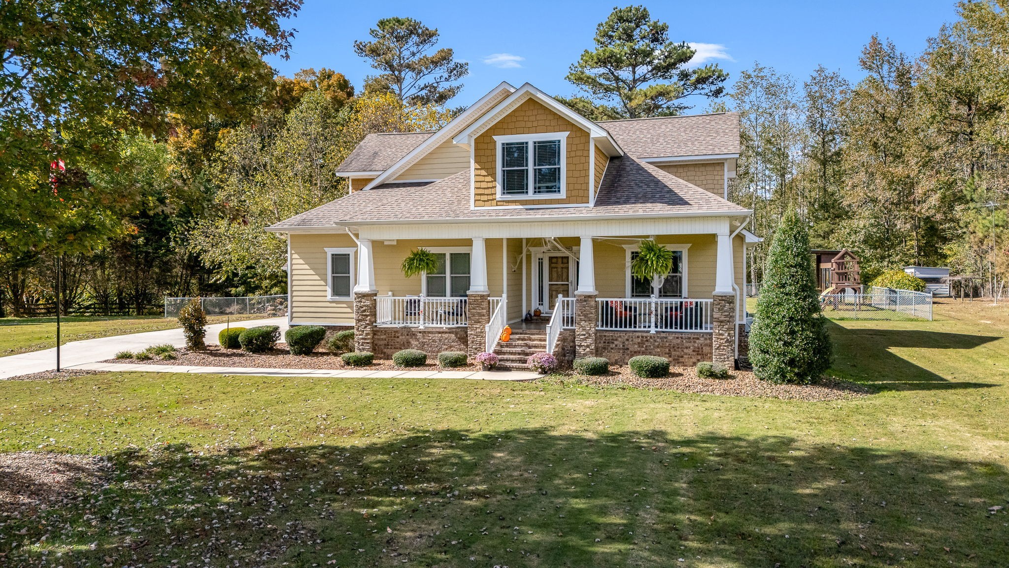 2065 Turkey Creek Loop Tullahoma TN 37388
