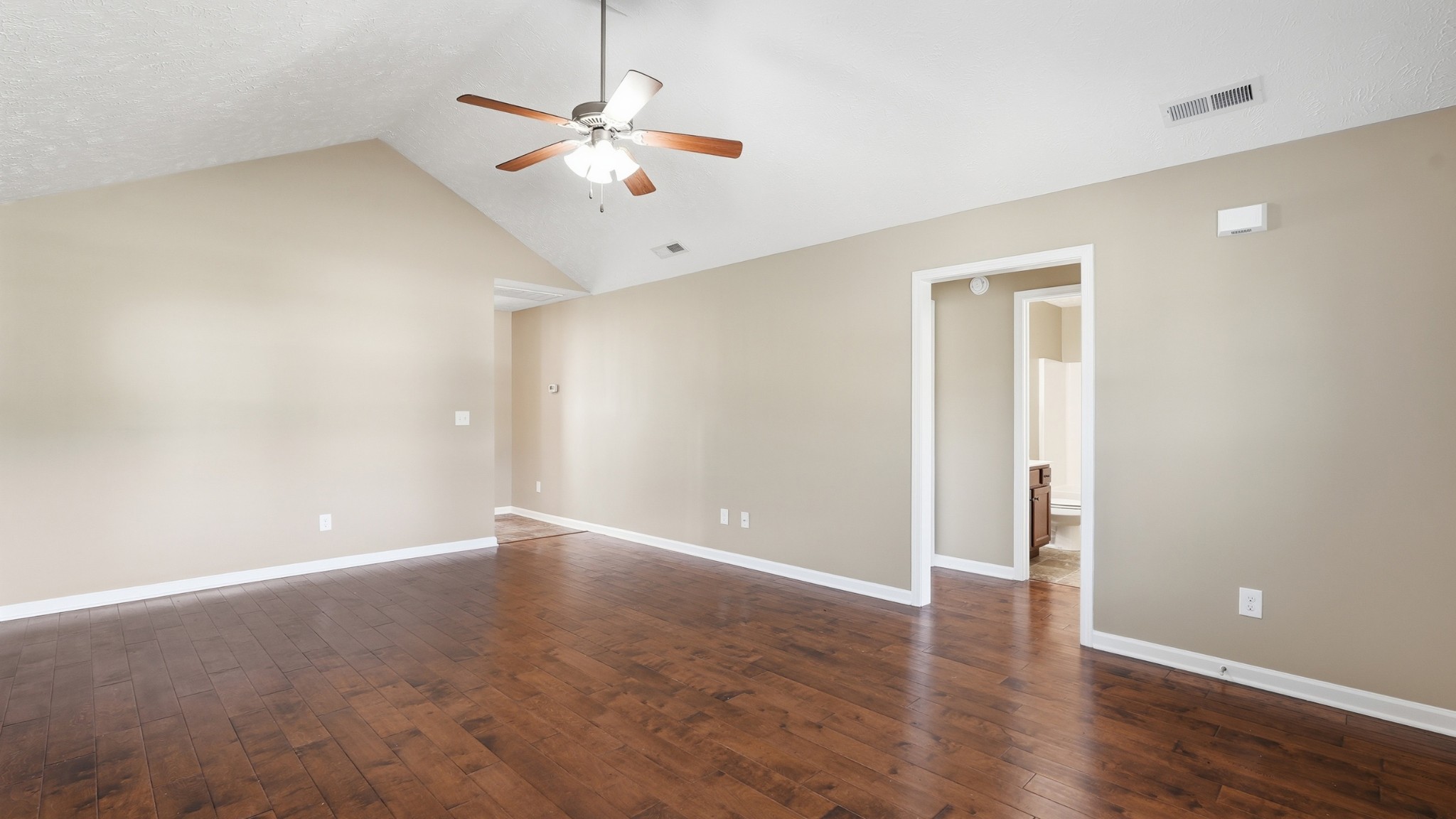 2320 Auldridge Drive Christiana TN 37037