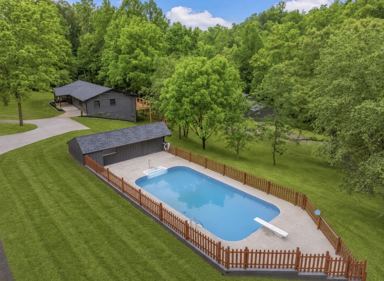 826 Long Mill Road Athens TN 37303