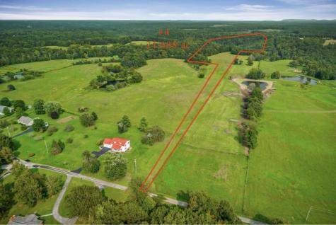 555 Smith Road Crossville TN 38571