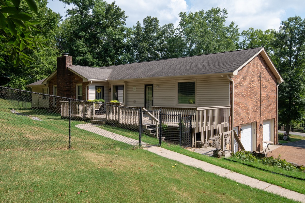 107 Fawn Court Hendersonville TN 37075