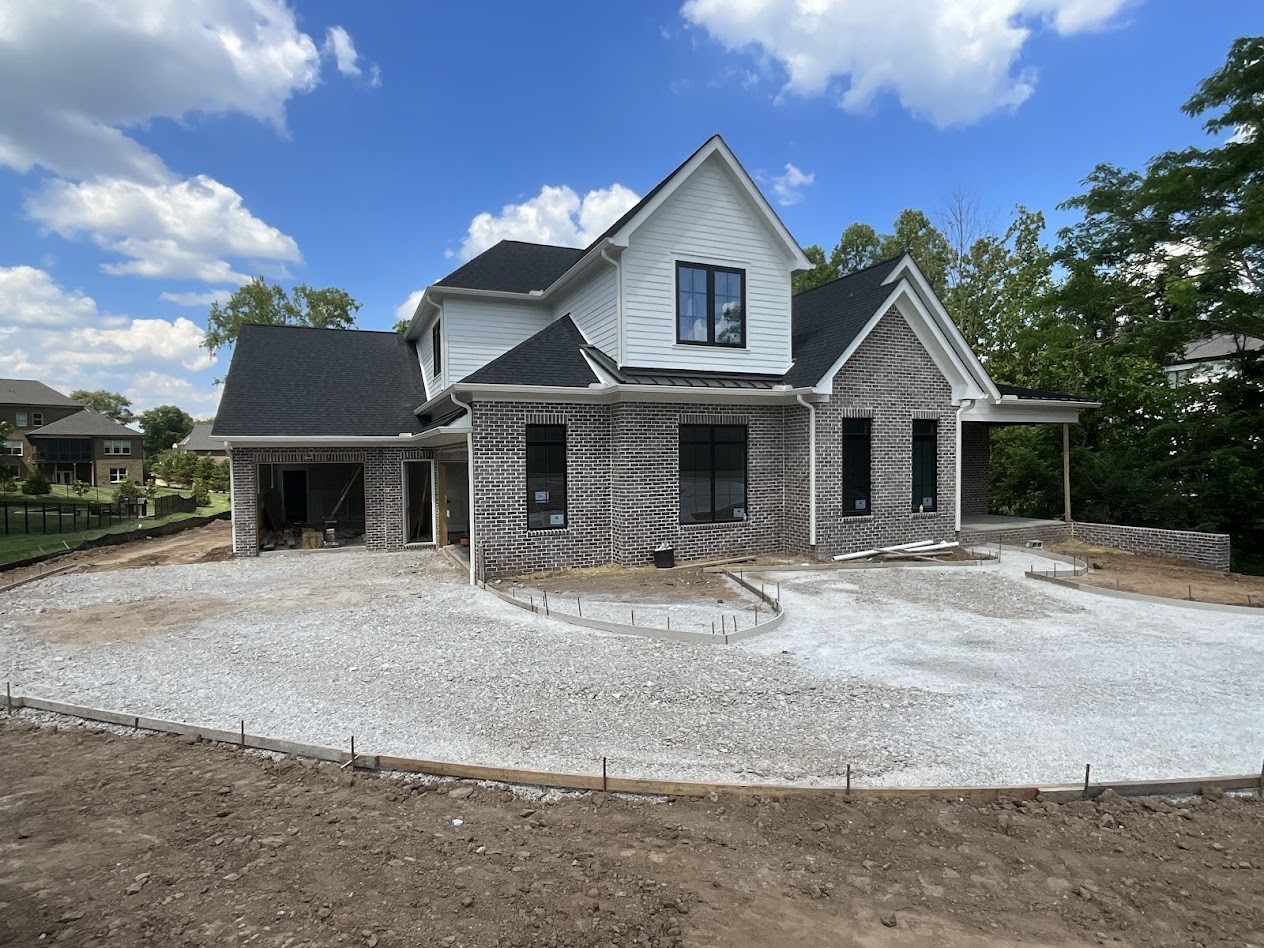 8233 Glover Drive Brentwood TN 37027
