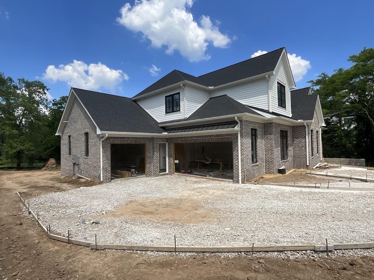 8233 Glover Drive Brentwood TN 37027