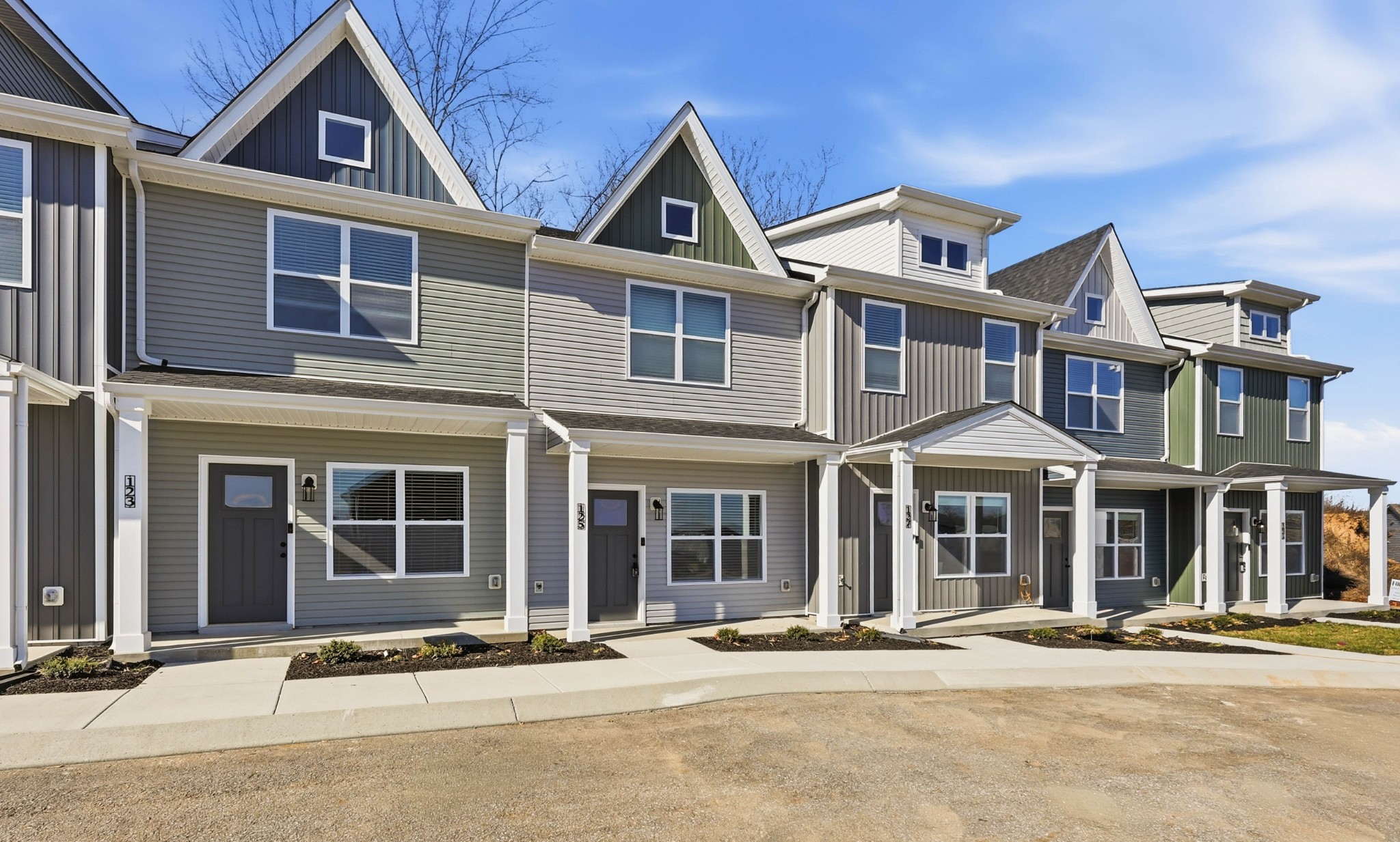 125 Front Ridge Circle Clarksville TN 37040