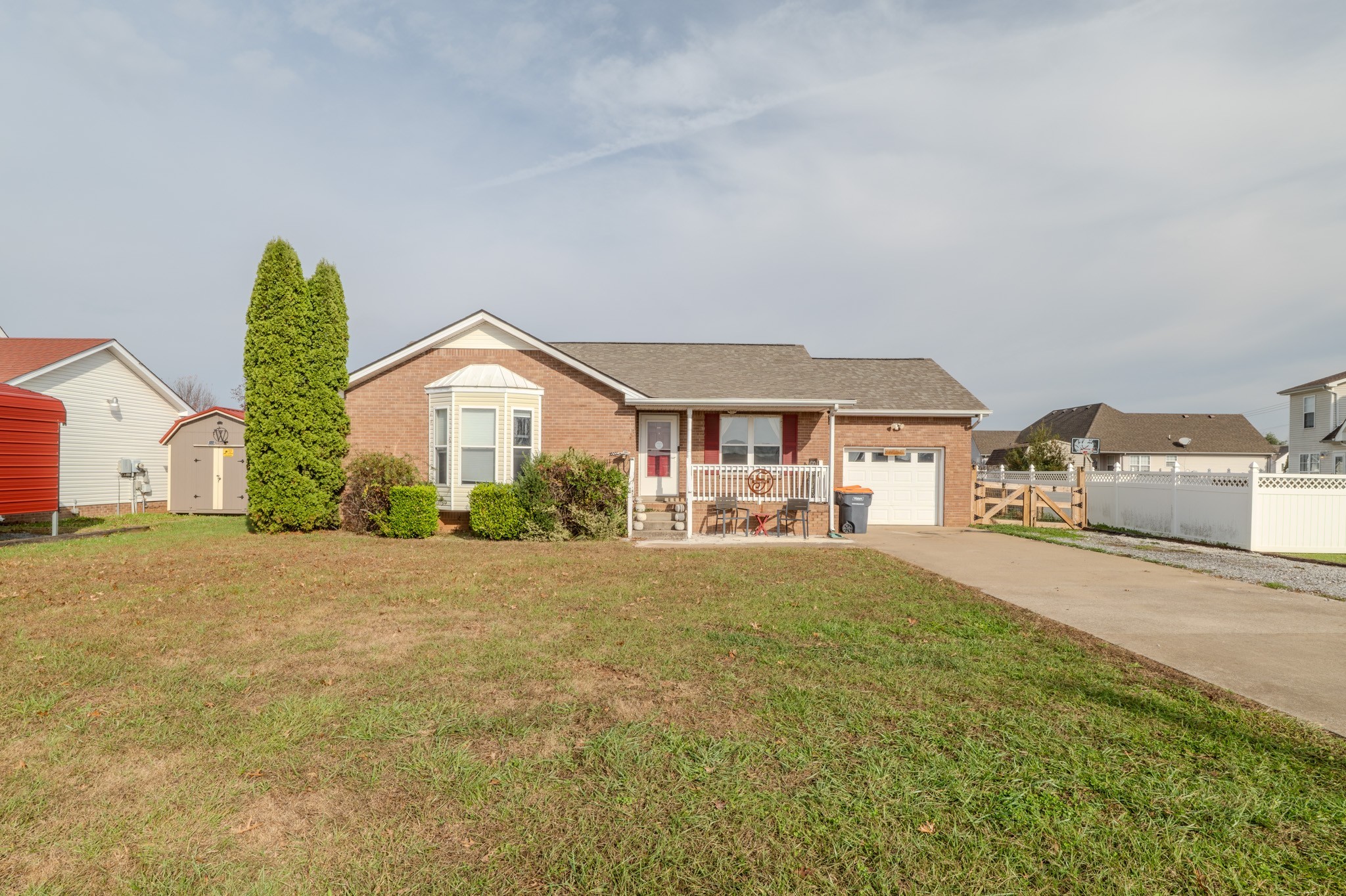 1735 Hazelwood Road Clarksville TN 37042