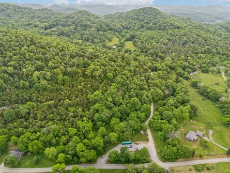 1840 Lick Creek Road Hartsville TN 37074
