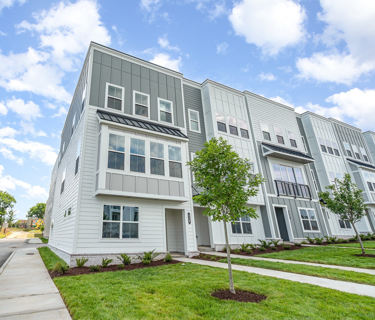 722 41st Ave, N Nashville TN 37209