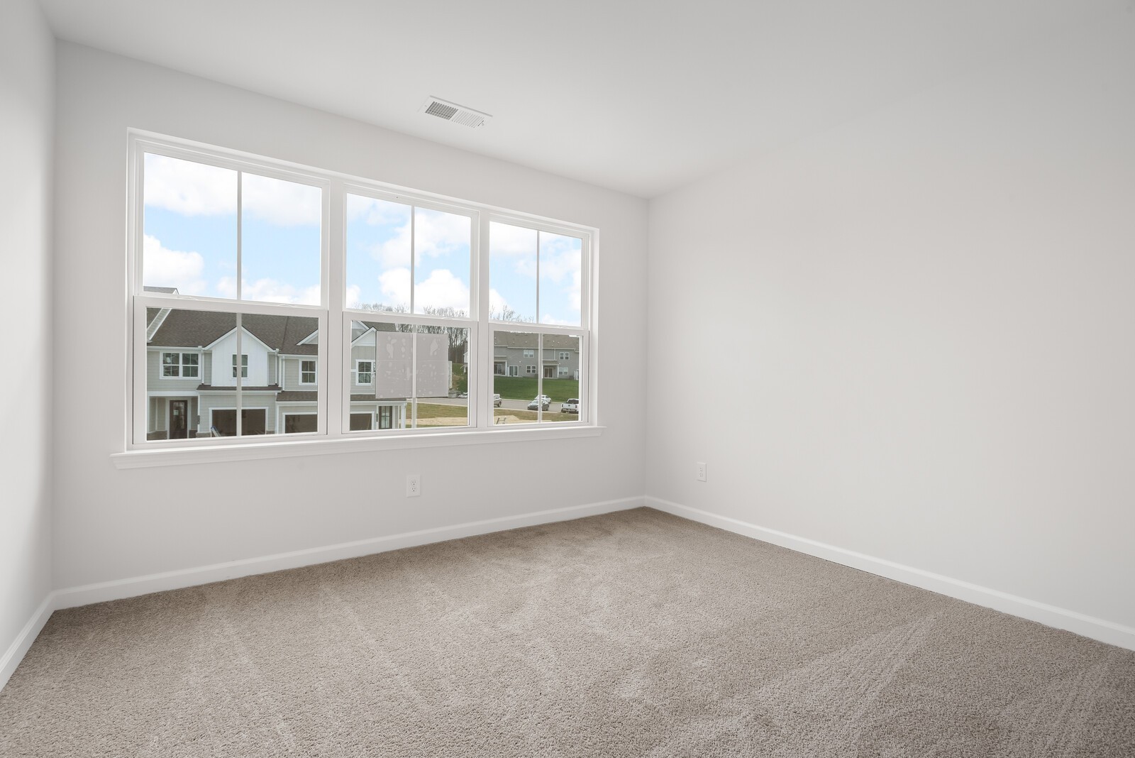 2127 Cheltenham Place Columbia TN 38401