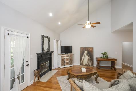 1004 Elmshade Lane Nashville TN 37211
