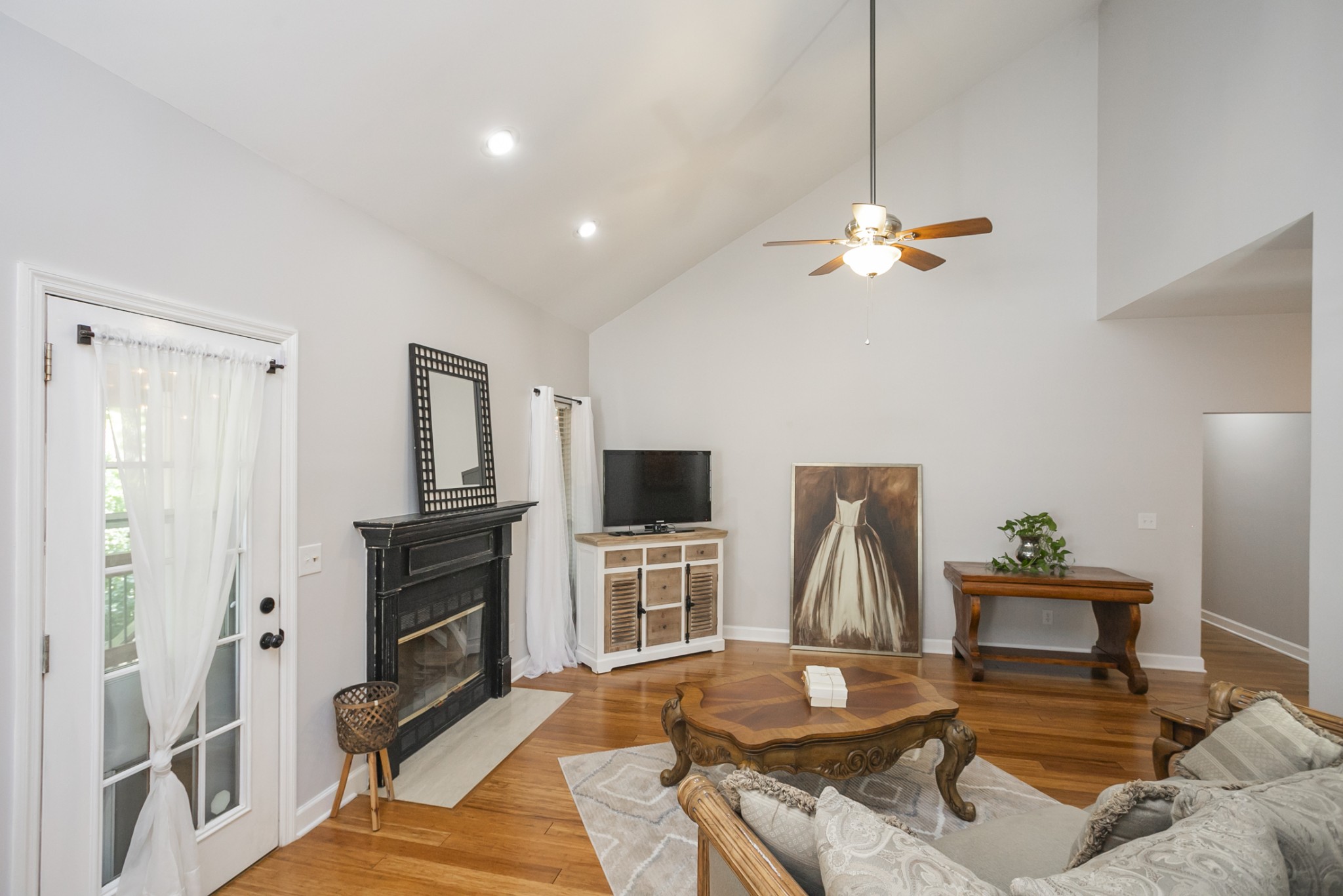 1004 Elmshade Lane Nashville TN 37211