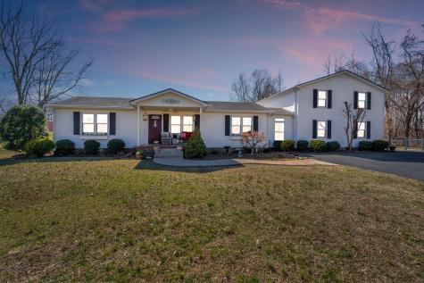 489 Calista Road White House TN 37188