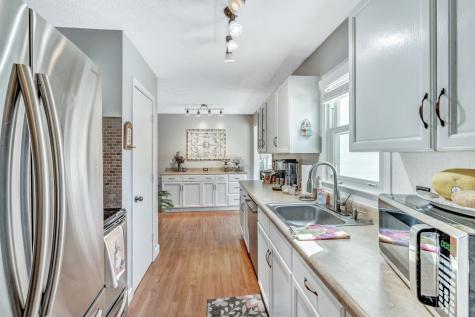 489 Calista Road White House TN 37188