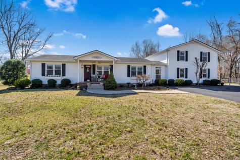489 Calista Road White House TN 37188