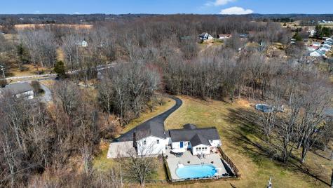 489 Calista Road White House TN 37188