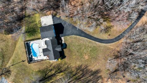 489 Calista Road White House TN 37188