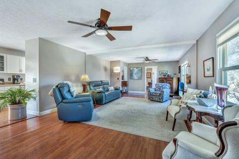 489 Calista Road White House TN 37188
