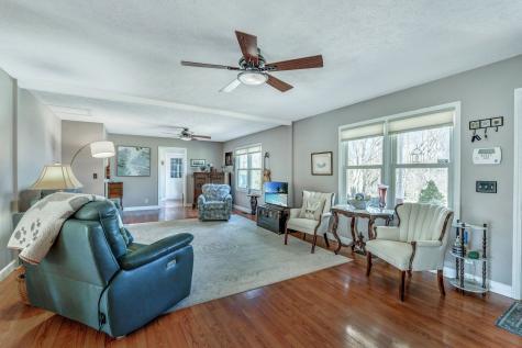 489 Calista Road White House TN 37188
