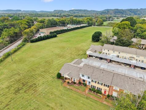 1005 Todd Preis Drive Nashville TN 37221