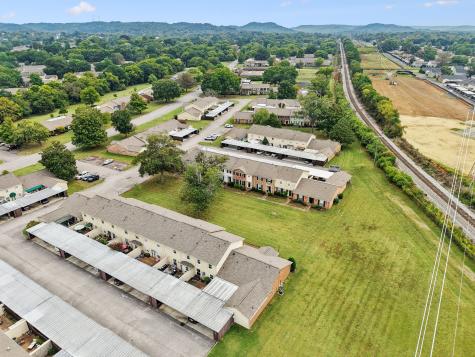 1005 Todd Preis Drive Nashville TN 37221