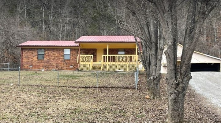 852 Franklin Avenue Sparta TN 38583