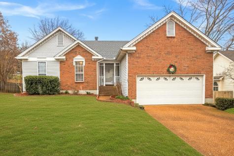 2010 Alice Springs Court Mount Juliet TN 37122