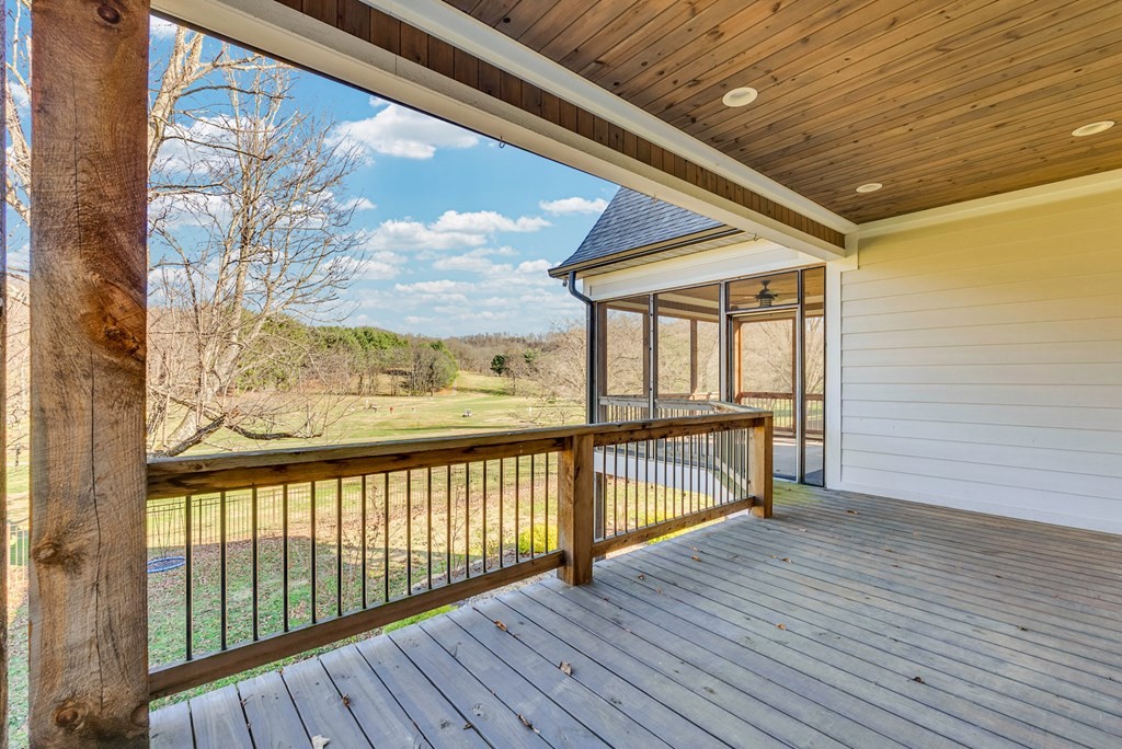 1671 Golf Lane Livingston TN 38570