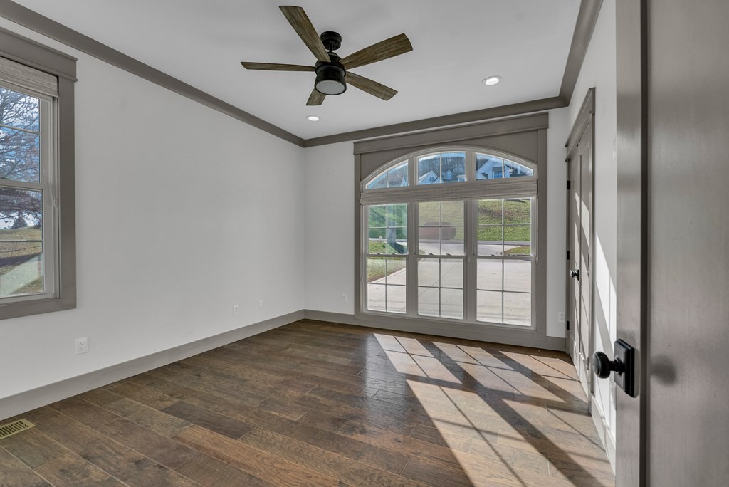 1671 Golf Lane Livingston TN 38570