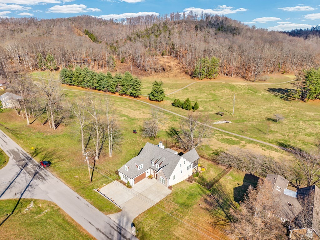 1671 Golf Lane Livingston TN 38570