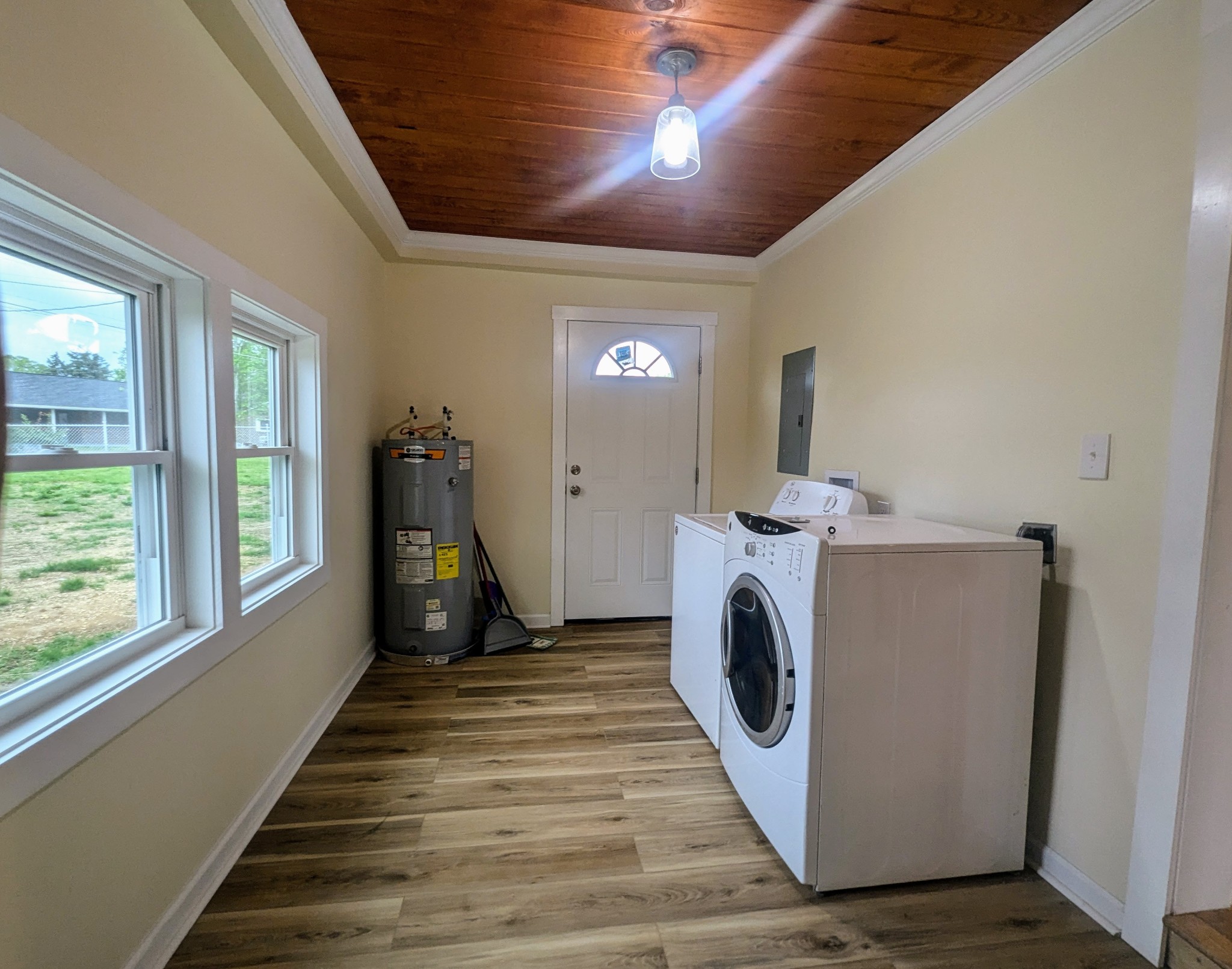 1263 Highway 100 Centerville TN 37033